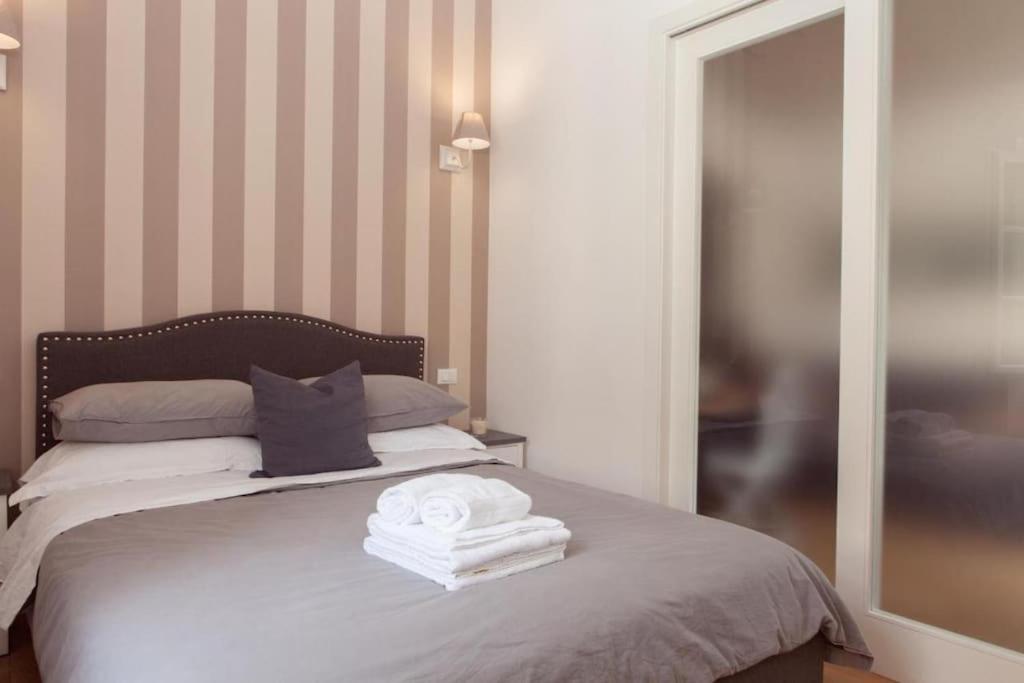 Appartamento Di Charme A Due Passi Dalla Stazione ฟลอเรนซ์ ภายนอก รูปภาพ
